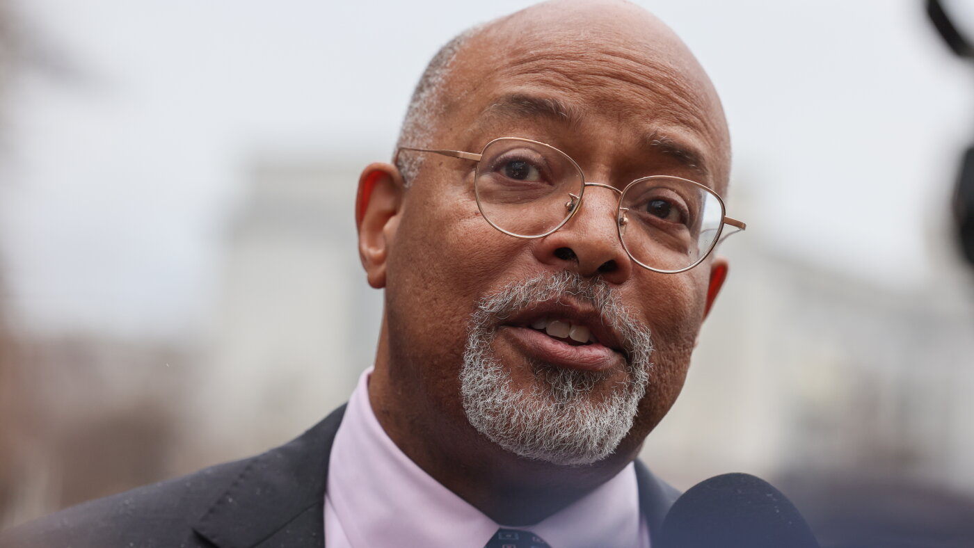 Rep. Glenn Ivey weighs stopgap spending bill as House returns to Washington