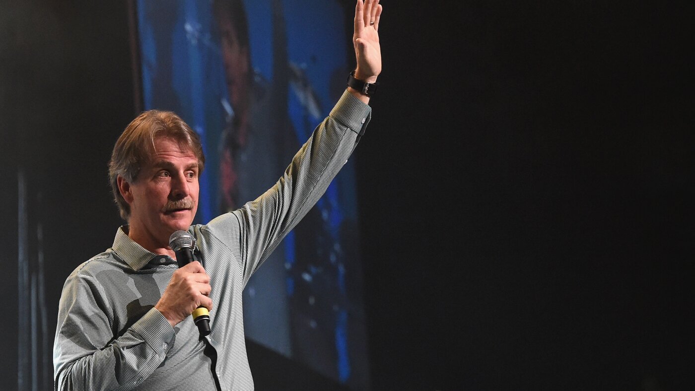 El comediante Jeff Foxworthy habla sobre su especial de comedia ‘The Joke’s on Me’: NPR
|