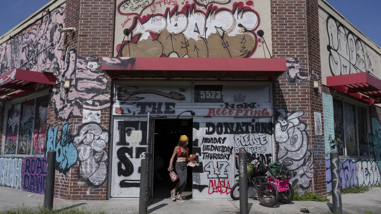 In New Orleans, an empty building becomes a free store — and roller skating rink