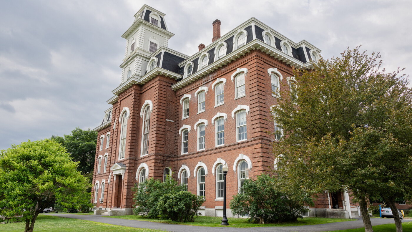 A makeover for college: No gym, no meal plan and two years of work