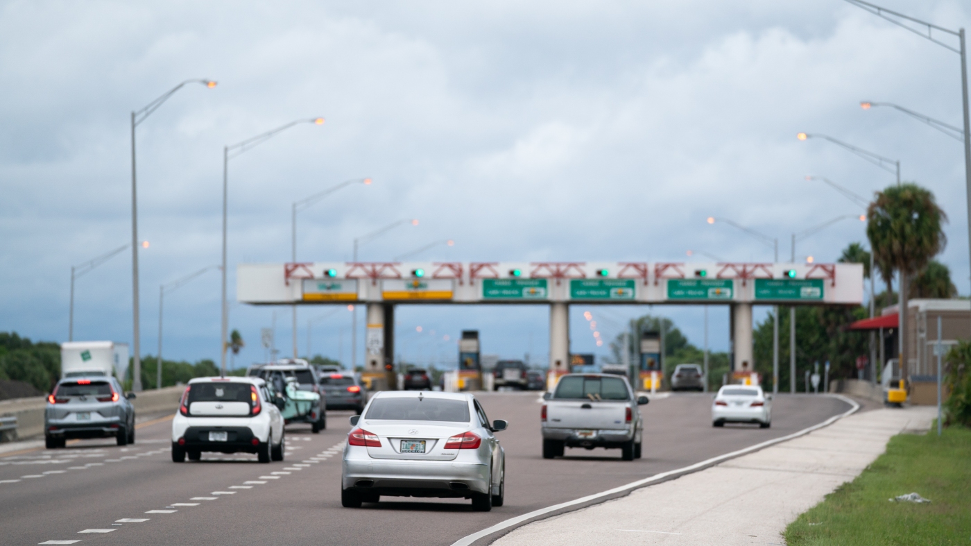 How can you block spam texts? Smishing scams tout bogus toll debts : NPR How can you block spam texts? Smishing scams tout bogus toll debts : NPR