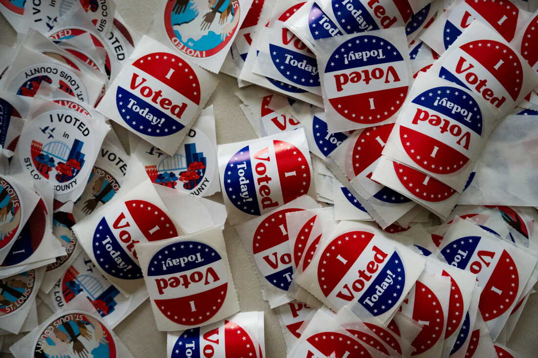 Poll Time Sticker Photos: See what Election Day looked like across the country : The ...
