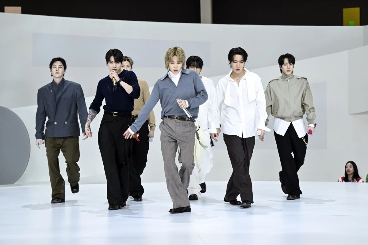 BTS's album Arirang has now posted the longest run at No. 1 of any album in the boy band's career.