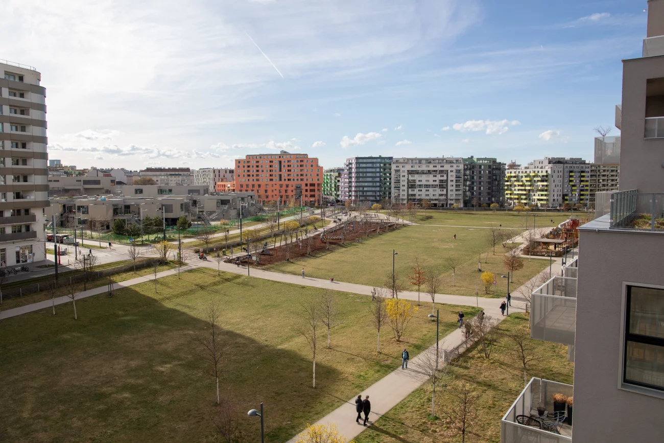 U.S. cities look to Vienna for green affordable housing