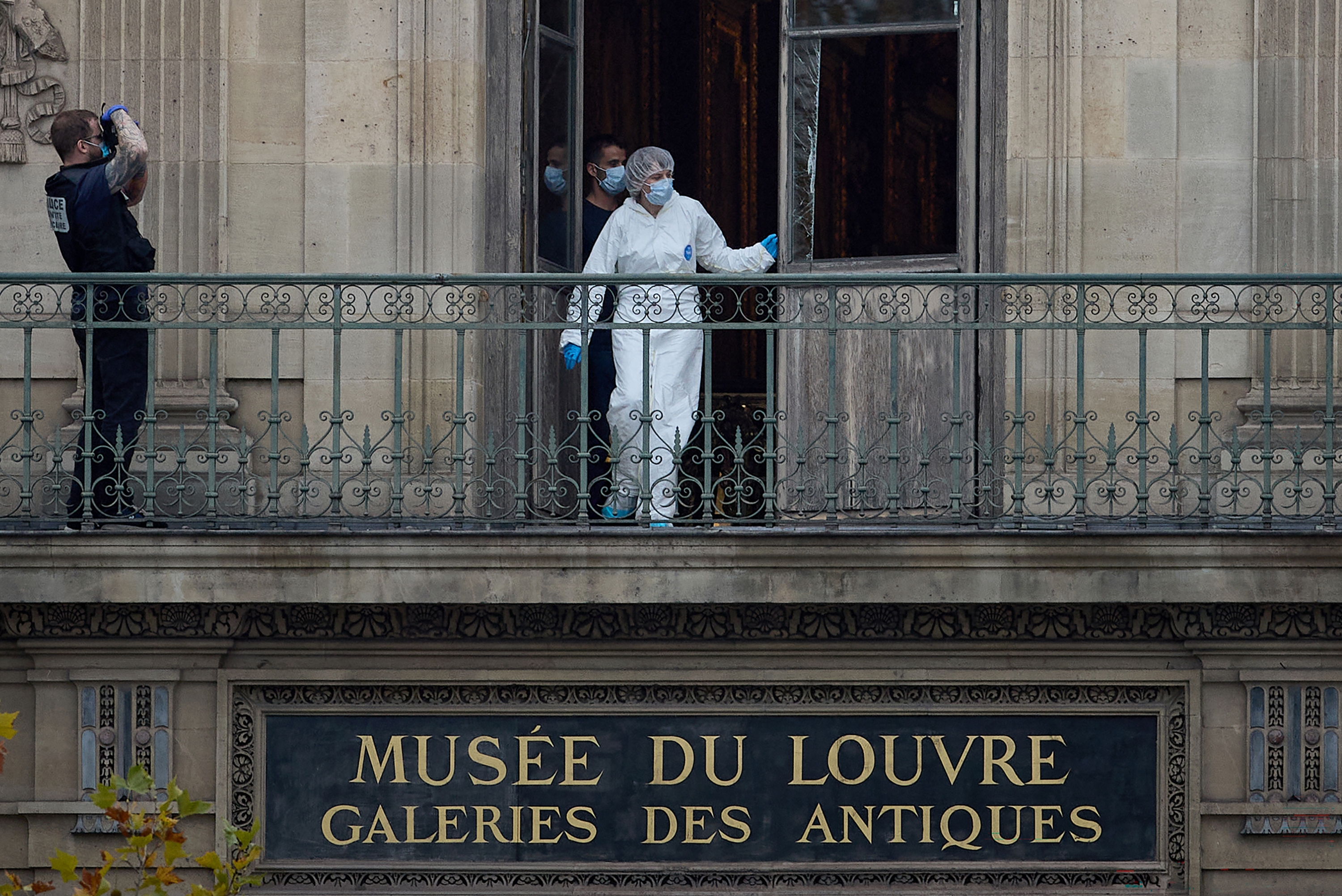 A few things to consider before committing a museum heist A few things to consider before committing a museum heist