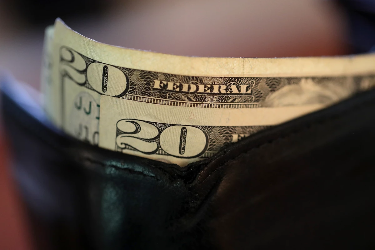 The average tax refund is higher this year, but falls short of promises.