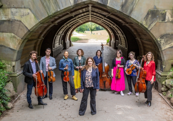 Pianist Simone Dinnerstein (center) and her Baroklyn chamber music ensemble have recorded a new album of arrangements, Complicité.