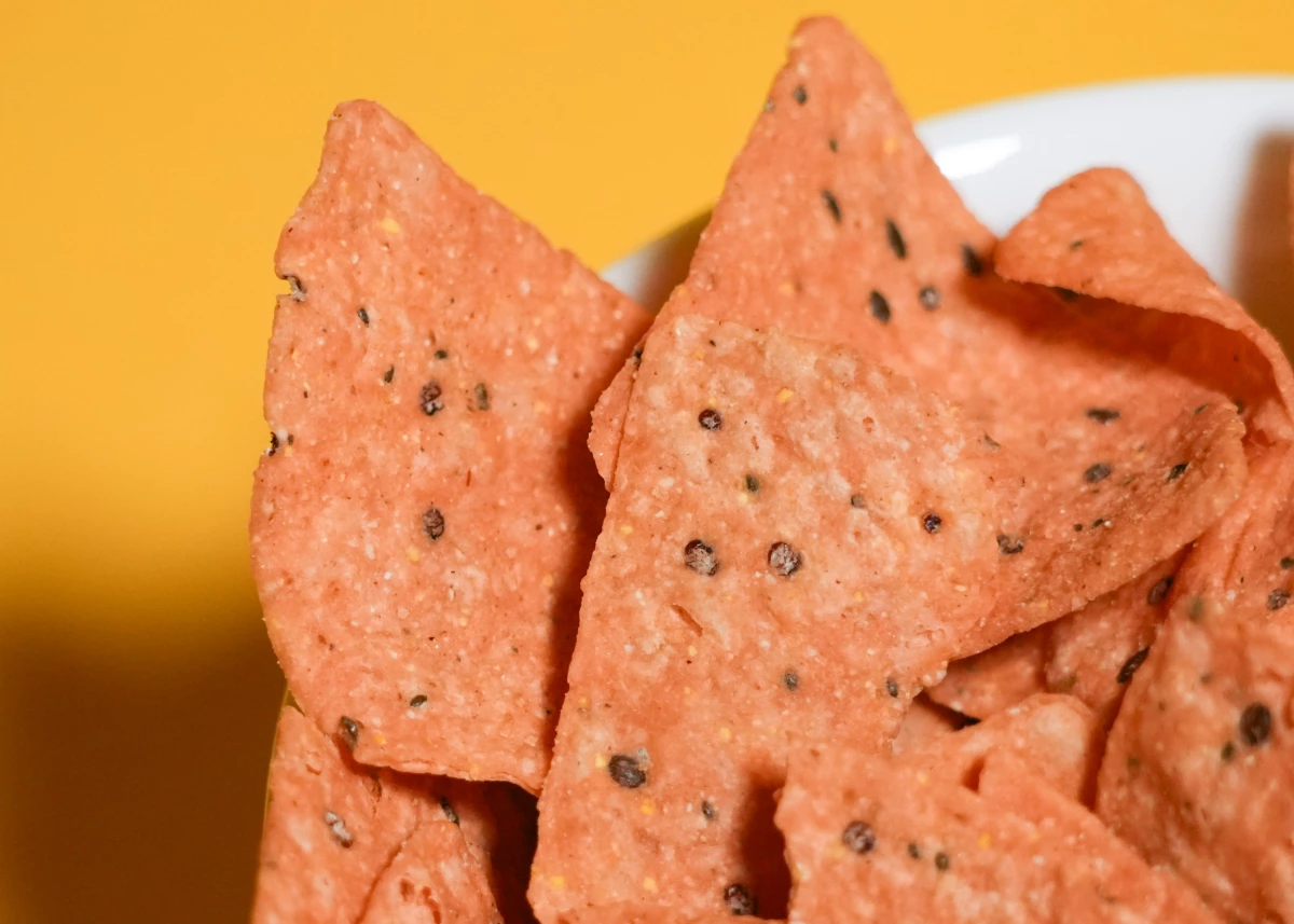 Sam's Club used beet powder and spices to give its quinoa tortilla chips their reddish color.
