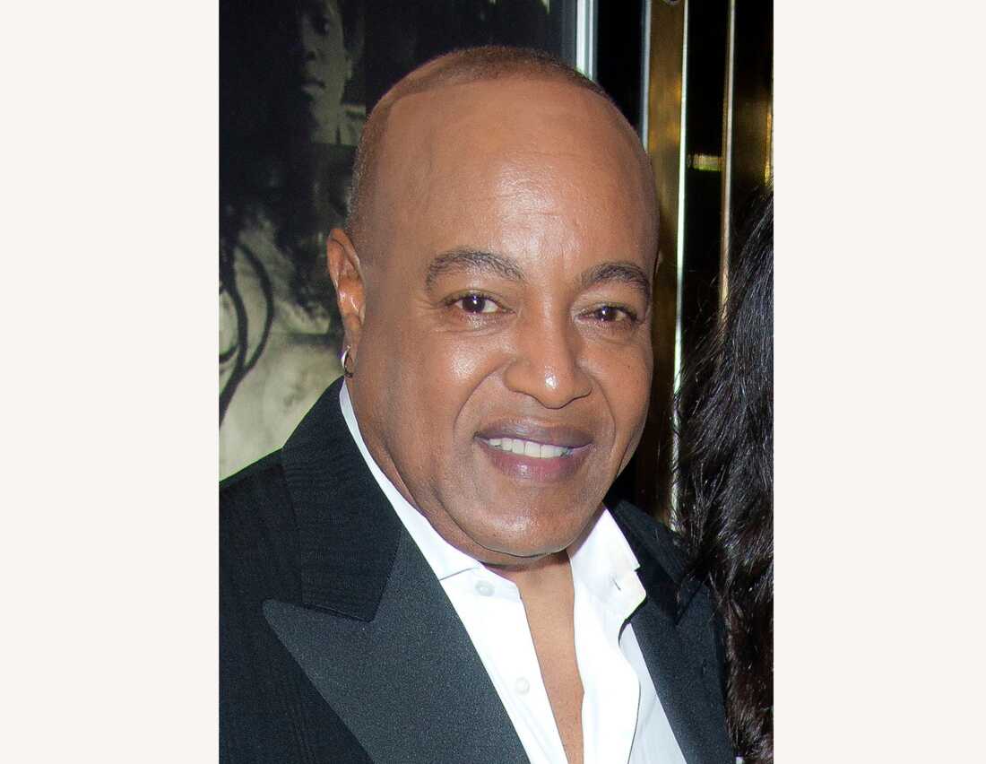 FILE - Peabo Bryson smiles at the European premiere of "Michael Jackson: The Life Of An Icon," in London, Nov. 2, 2011.
