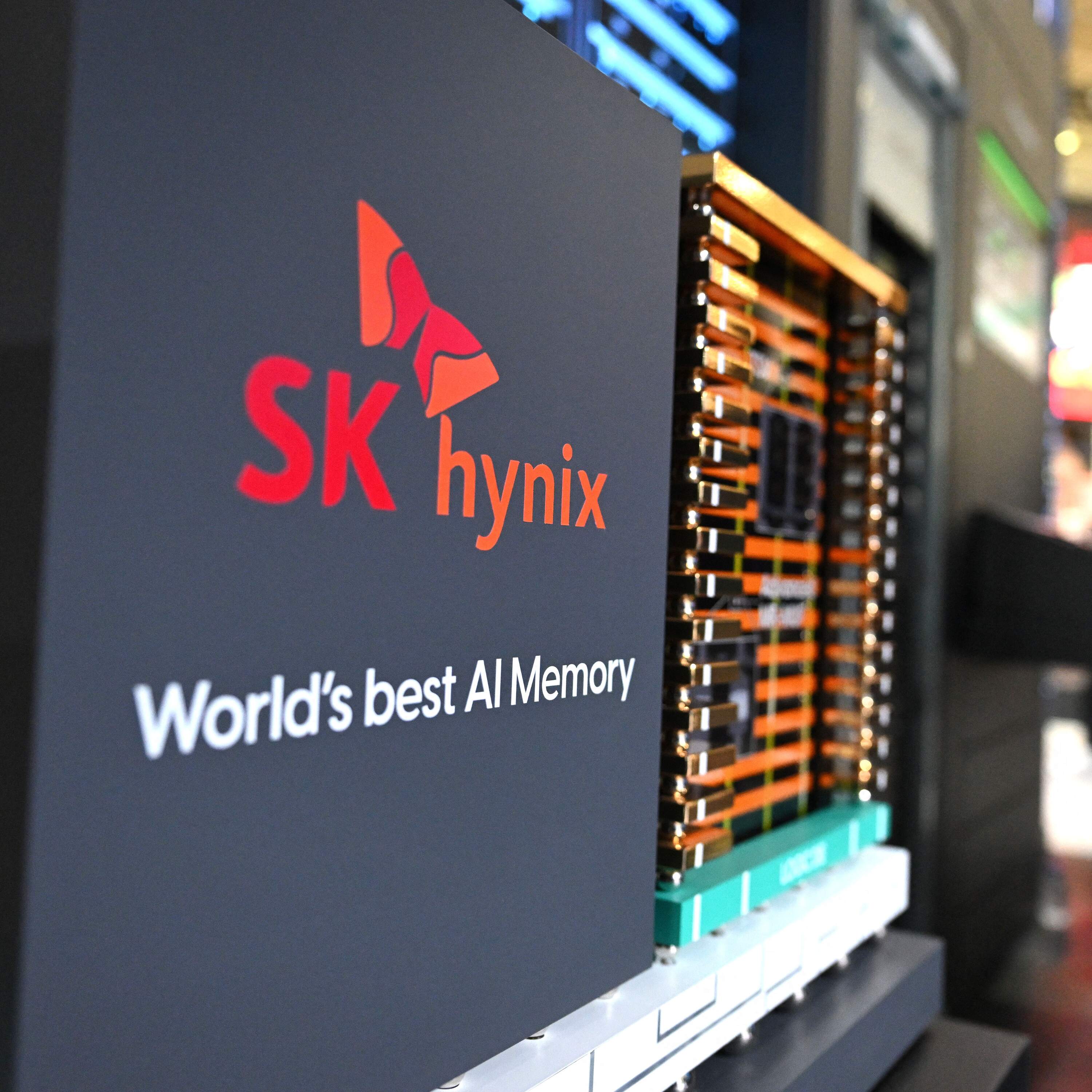 SK Hynix to the moon, Gen-Z to their rooms, and Connecticut tax reform looms Episode cover