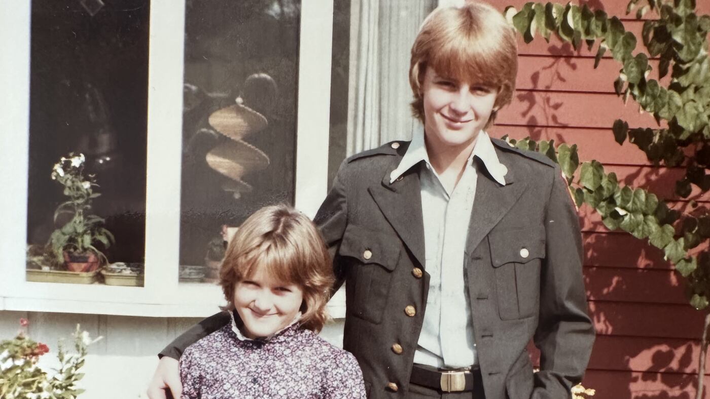 She felt abandoned — until a teacher's hug reminded her she wasn't alone