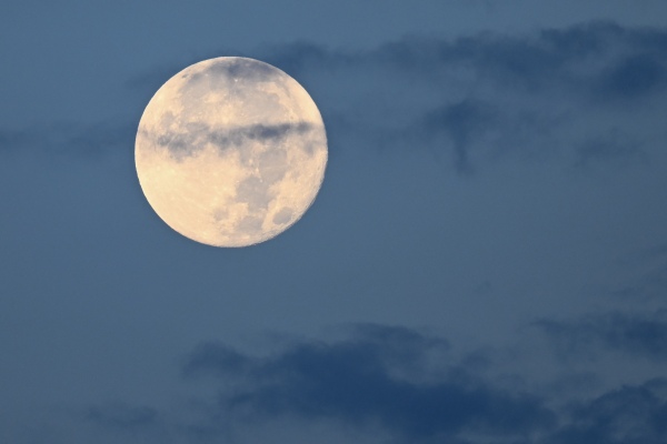 What to know about Monday's blue supermoon