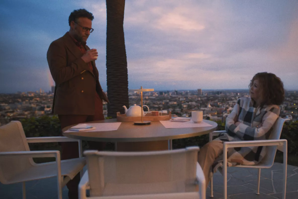 Seth Rogen and Catherine O'Hara.