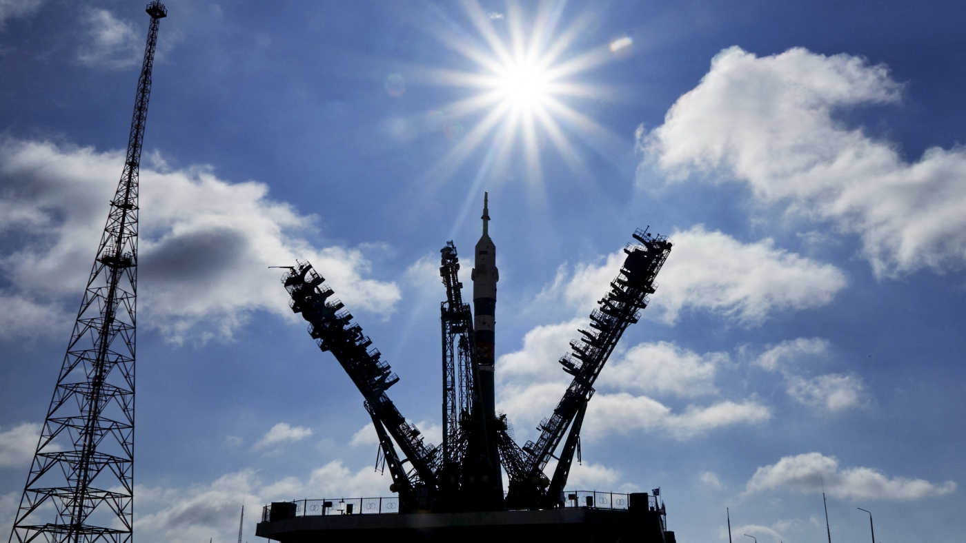 Russia’s Cosmos 2576 satellite tv for pc is a ‘area weapon,’ U.S. says : NPR Russia’s Cosmos 2576 satellite tv for pc is a ‘area weapon,’ U.S. says : NPR