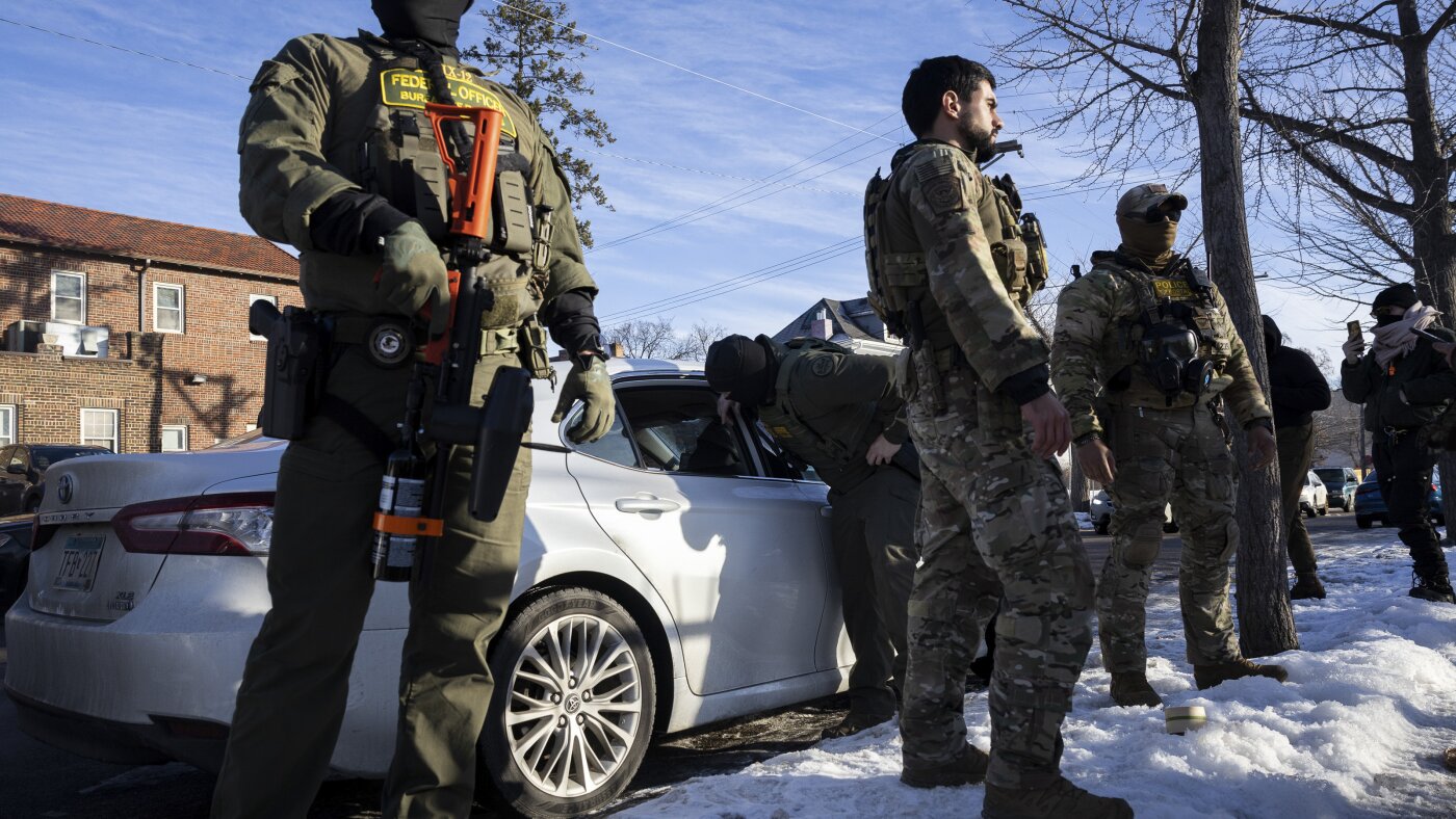With limited political power, Minnesota Democrats navigate resistance to Trump