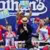 Joey Chestnut beats soldiers at Fort Bliss hot dog-eating competition 