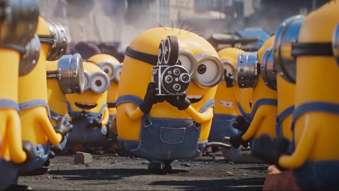 Ed (voiced by Pierre Coffin) in Minions & Monsters.