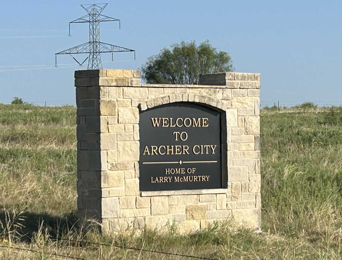 Larry McMurtry grew up in Archer City, Texas, and cowboyed on the family ranch, which gave him authentic material for his Western novels.
