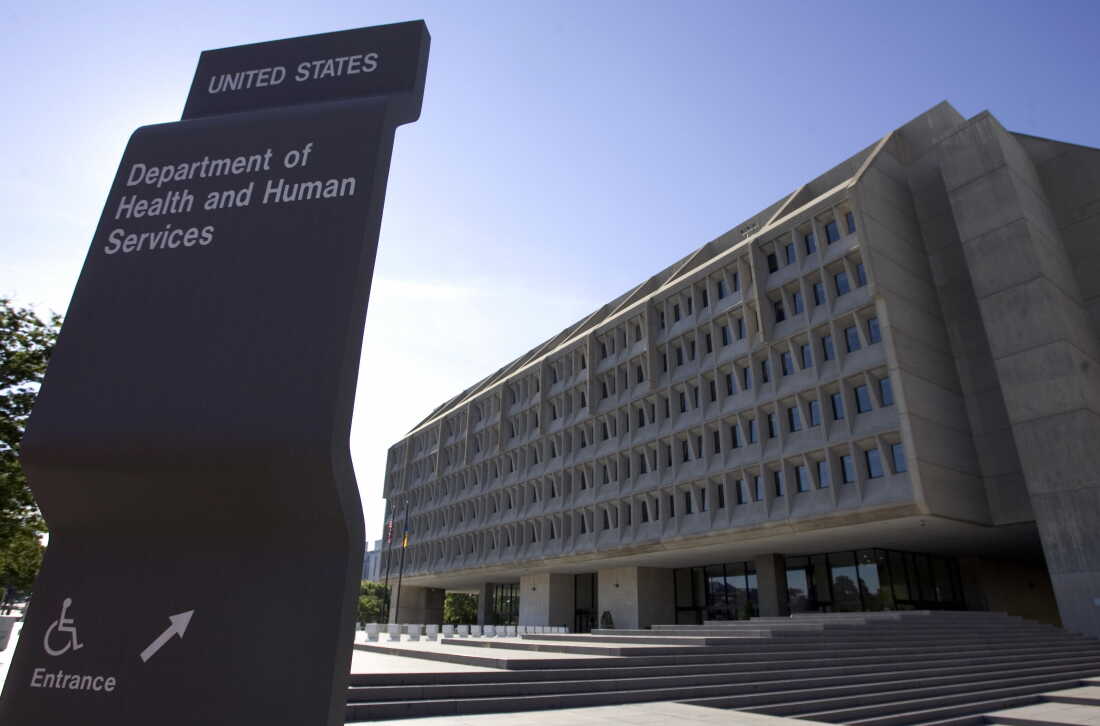 An image of the building that houses the US Department of Health and Human services in Washington DC