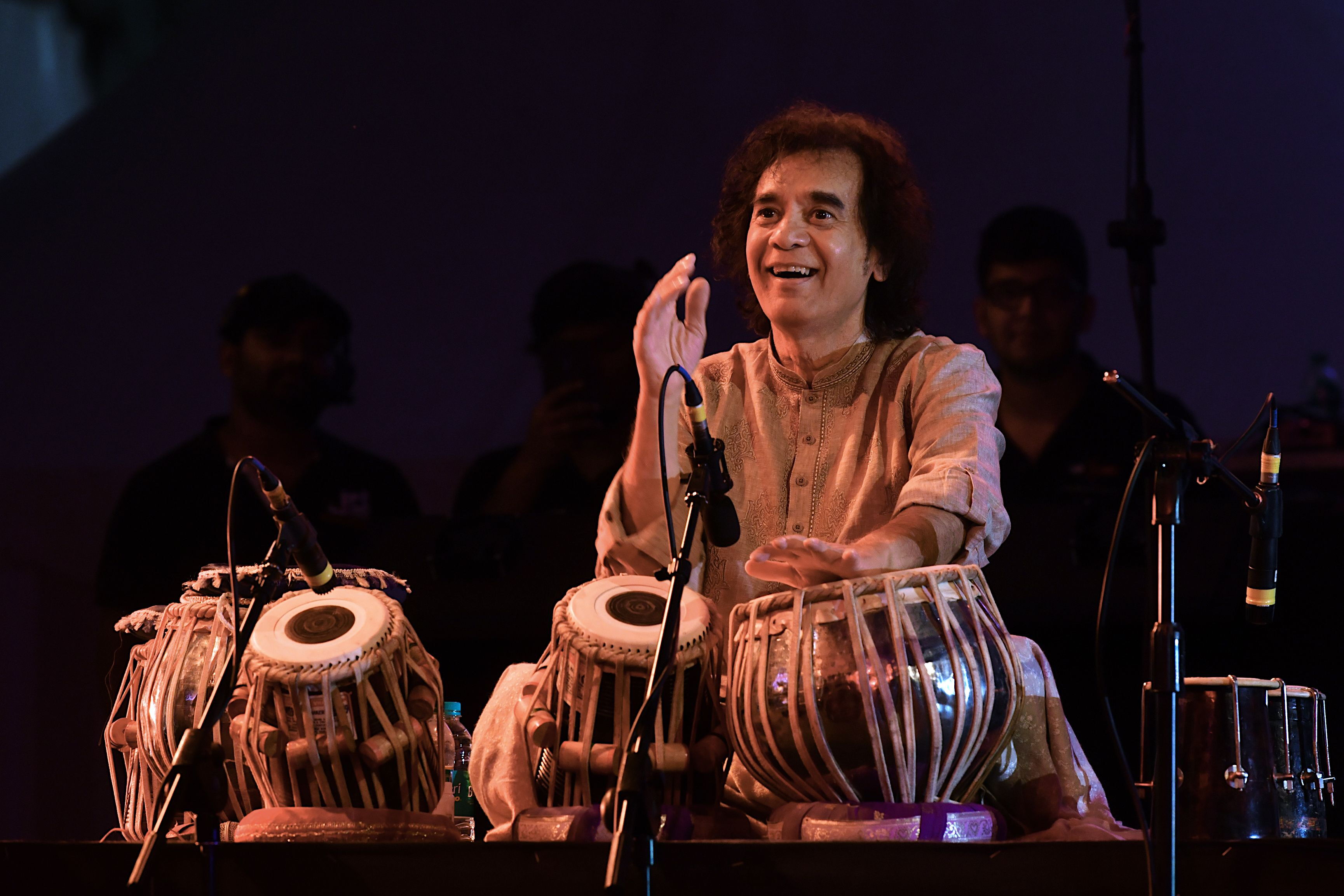 Zakir Hussain Legendary Tabla Virtuoso Who Defied Genres Dies At 73 zakir-hussain-legendary-tabla-virtuoso-who-defied-genres-dies-at-73