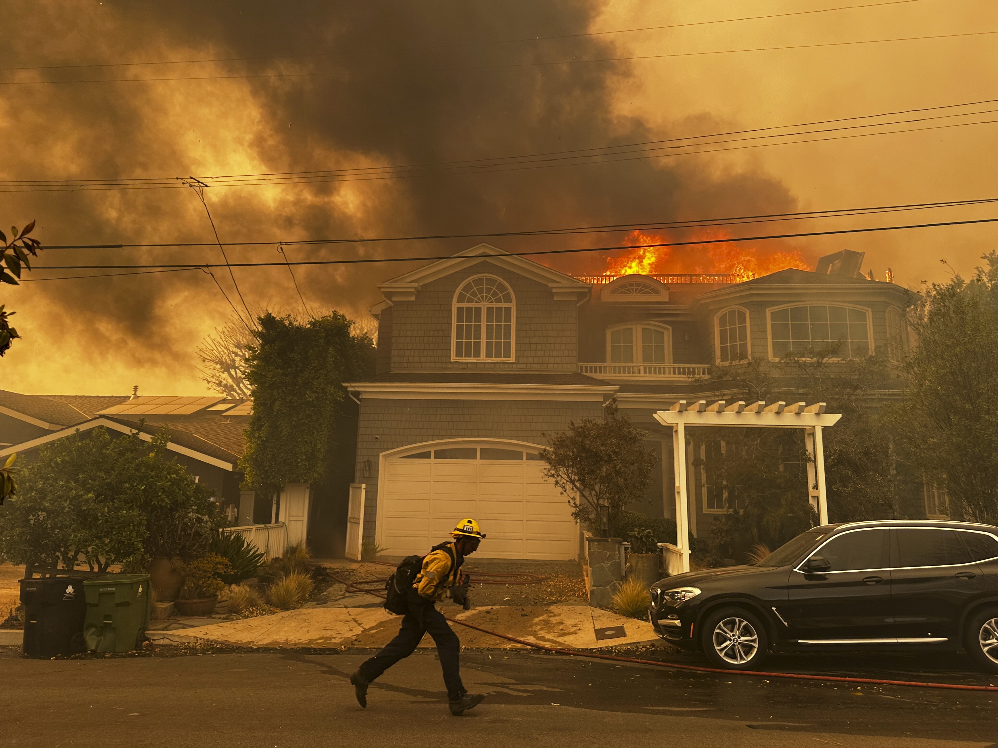 https://laist.com/news/housing-homelessness/cheat-sheet-what-to-do-if-you-need-to-make-a-fire-insurance-claim social preview image