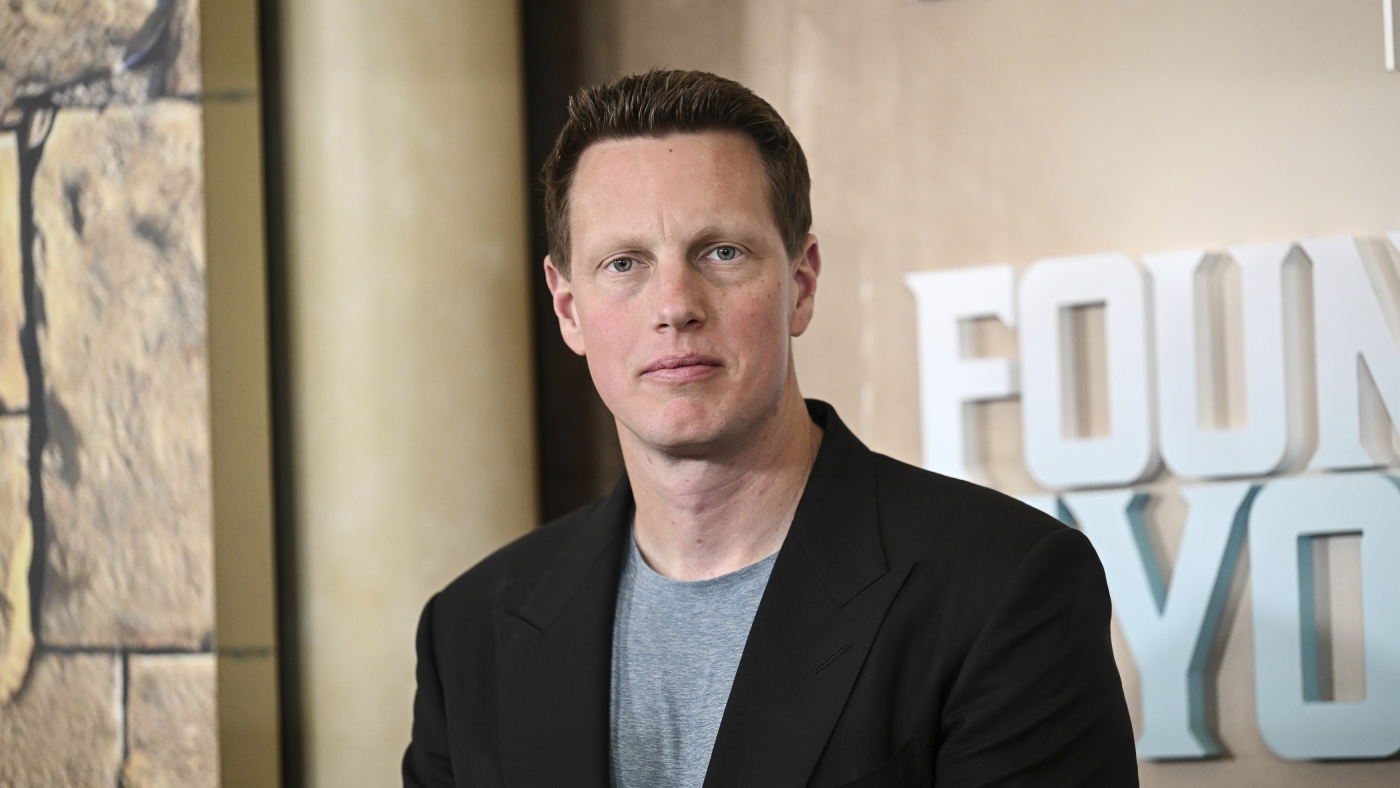 Not so fast, Netflix. Paramount launches hostile bid for Warner Bros. Discovery