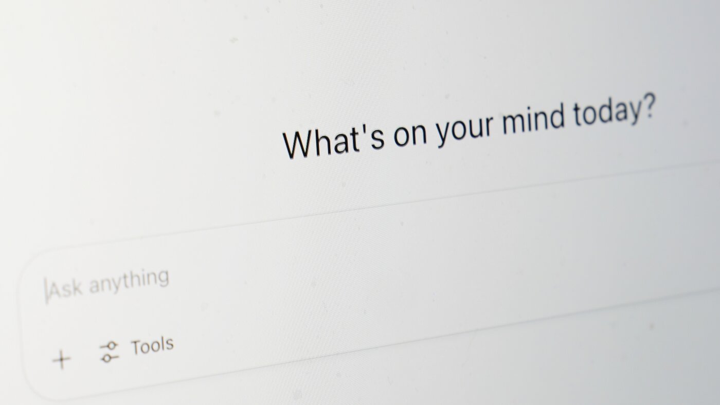 'How are you using AI?' Your therapist should ask you that question, experts argue