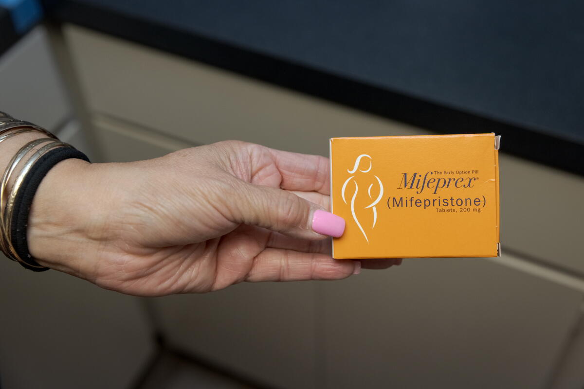 A Louisiana case could upend telehealth abortion. What exactly is it? 2 A nurse displays a dose of mifepristone that is prescribed to patients seeking an abortion at Choices Women's Center, run by Dr. William Richardson, in Tucson, Ariz., on Thursday, Sept. 3, 2026.