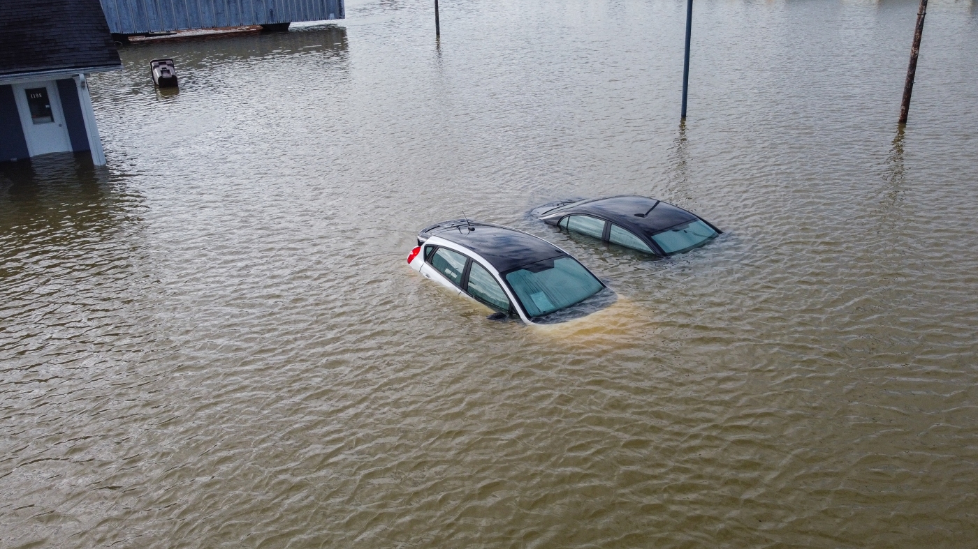 Stabilizing 'operations,' the National Weather Service hires again after Trump cuts