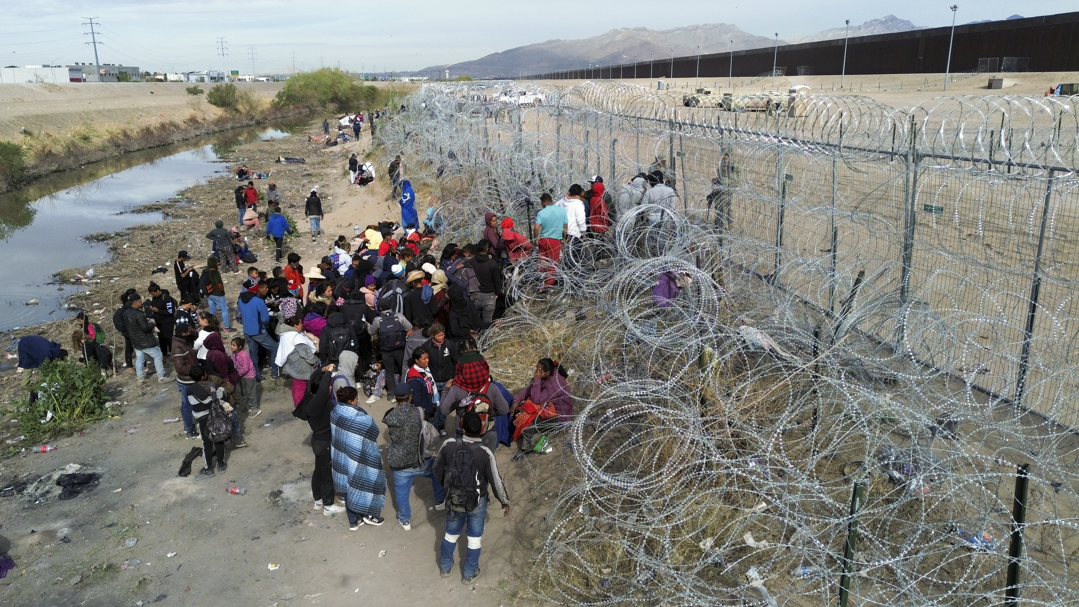 Migrant crisis on the border of Mexico and the United States