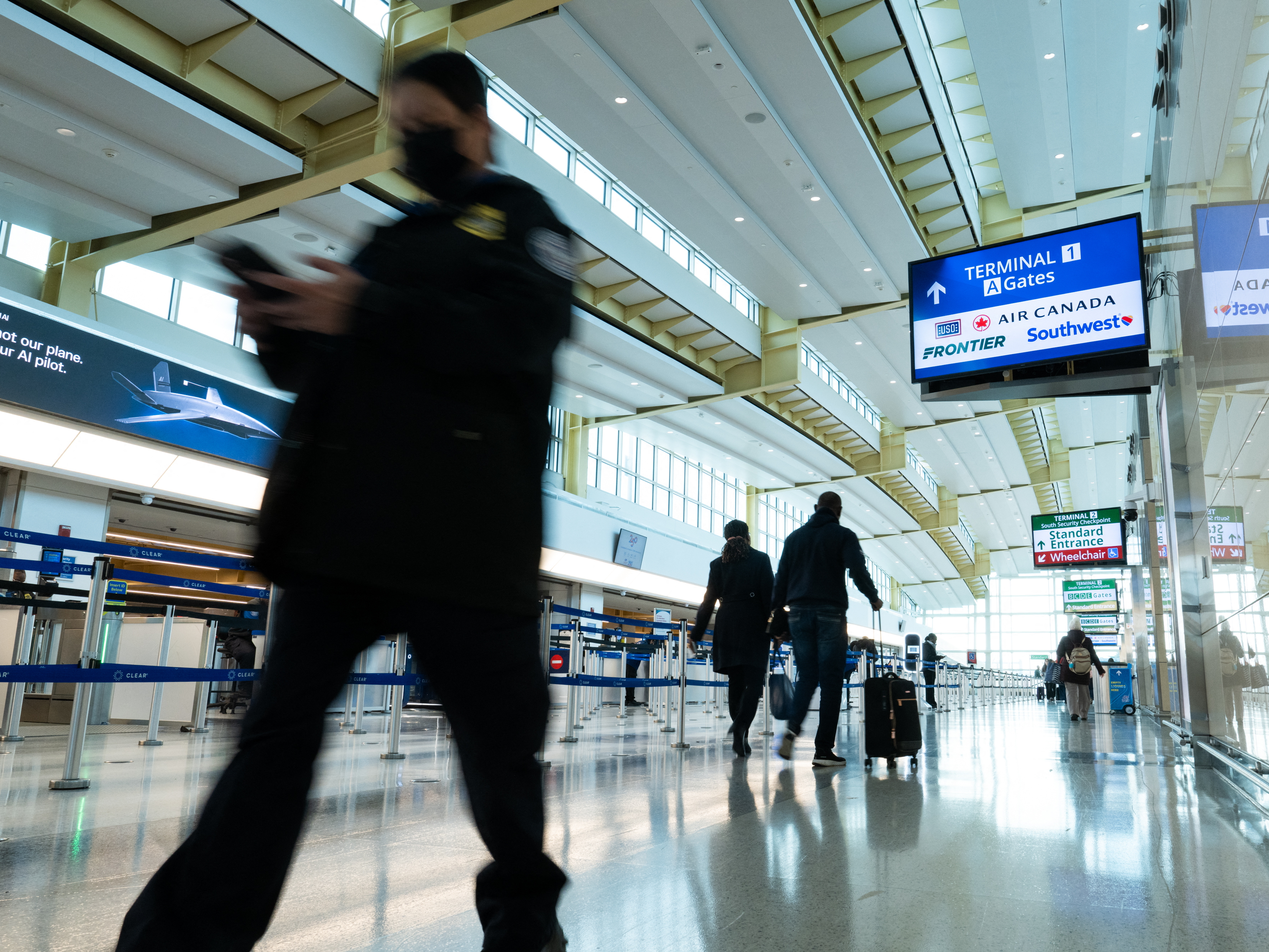 Security Fee TSA workers miss a full paycheck, while travelers keep paying airport ...