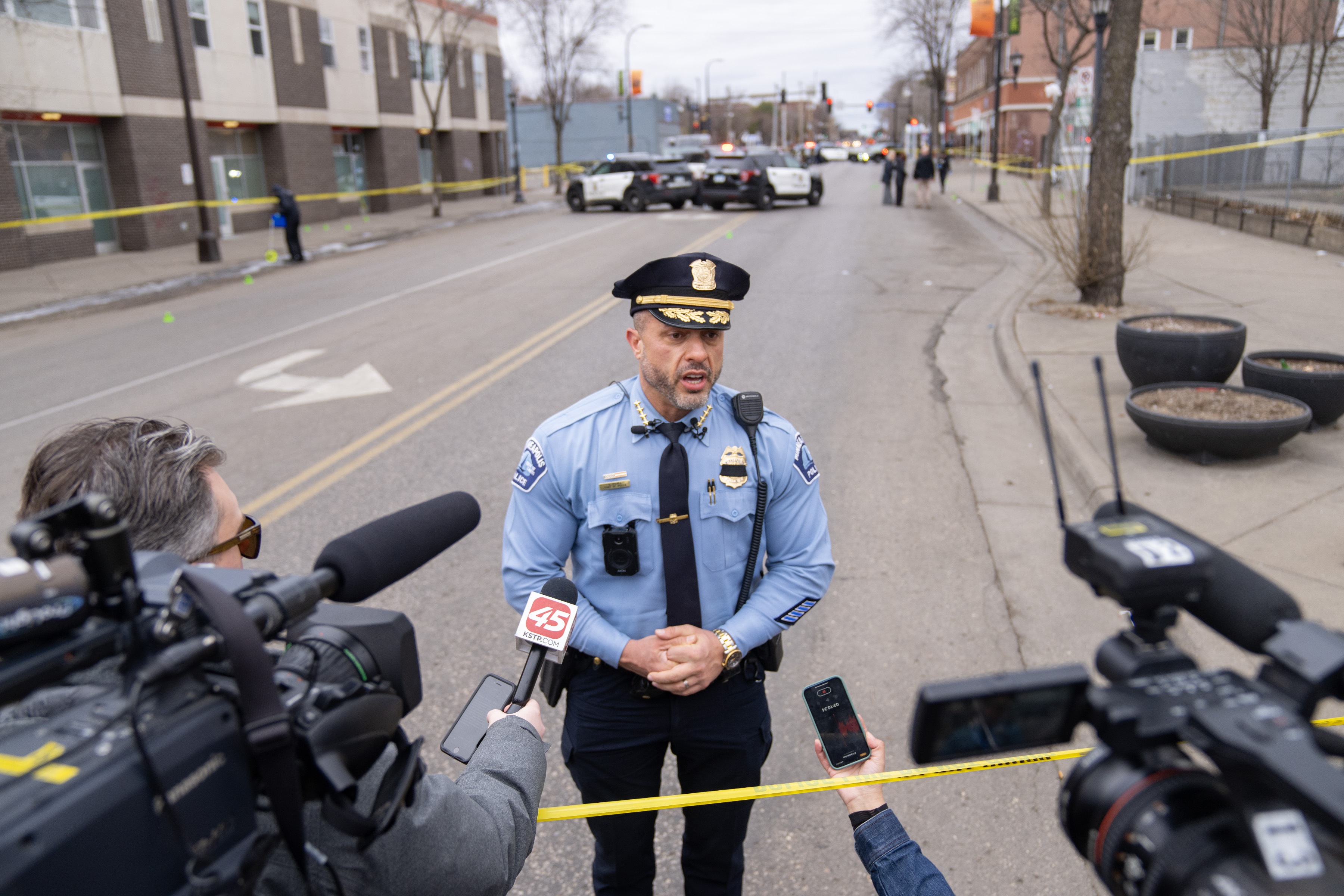 Police departments are offering big raises. Does it work? Police departments are offering big raises. Does it work?