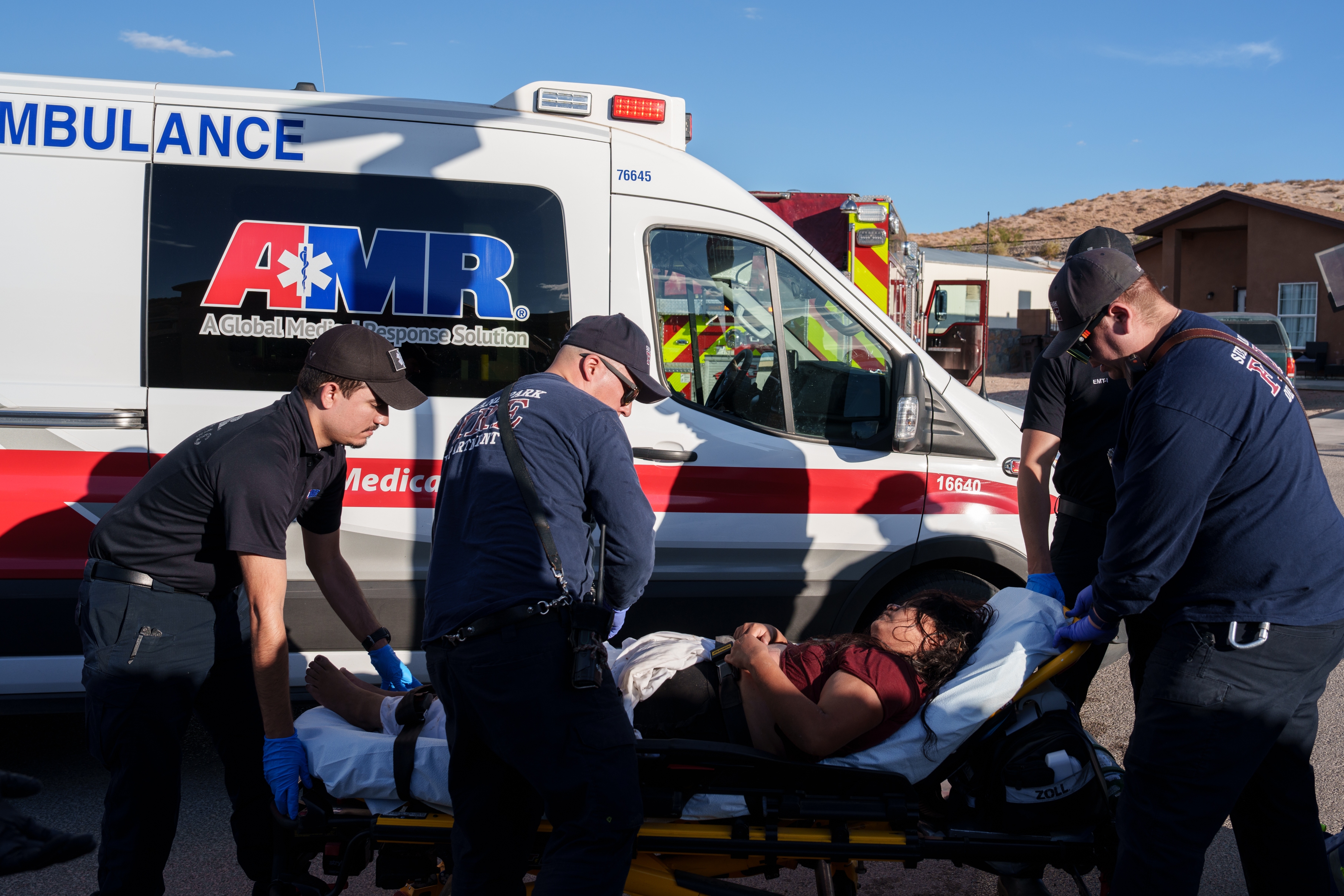 Border town firefighters scramble to save migrants from extreme summer heat