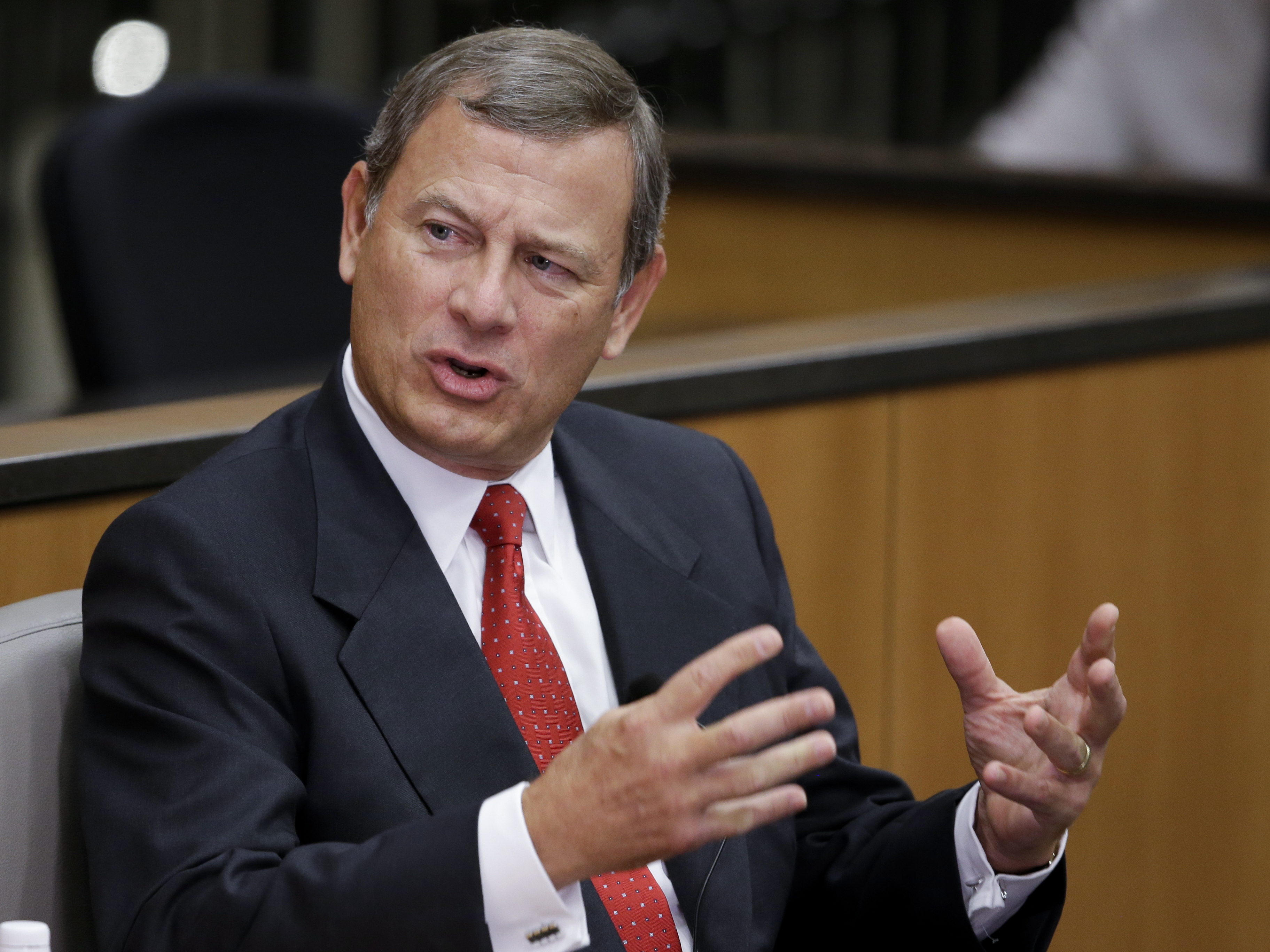 U.S. Supreme Court Chief Justice John Roberts speaks at the University of Nebraska Lincoln, in Lincoln, Neb., Sept. 19, 2014. Roberts has declined an invitation to meet with Democratic senators to talk about Supreme Court ethics and the controversy over flags that flew outside homes owned by Justice Samuel Alito.