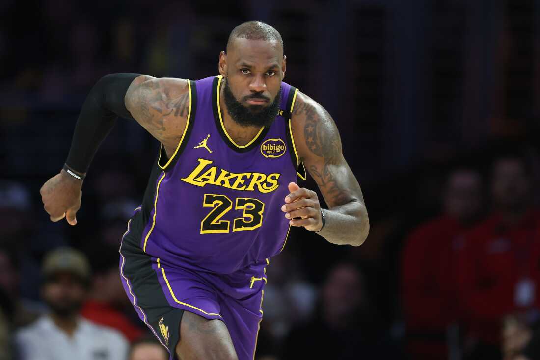 By the numbers: Does LeBron James' new points record shake up the GOAT debate? : NPR