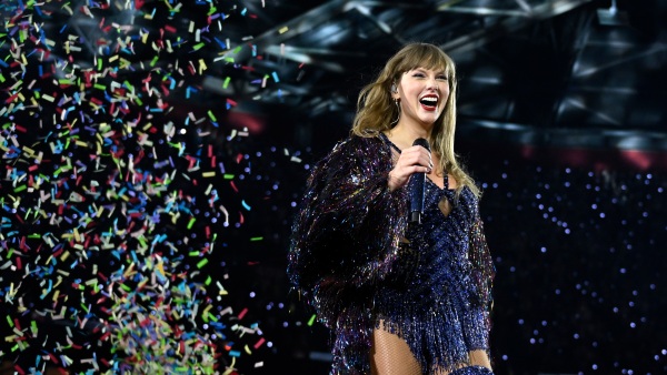 This may sound like a broken record, but Taylor Swift has broken another record