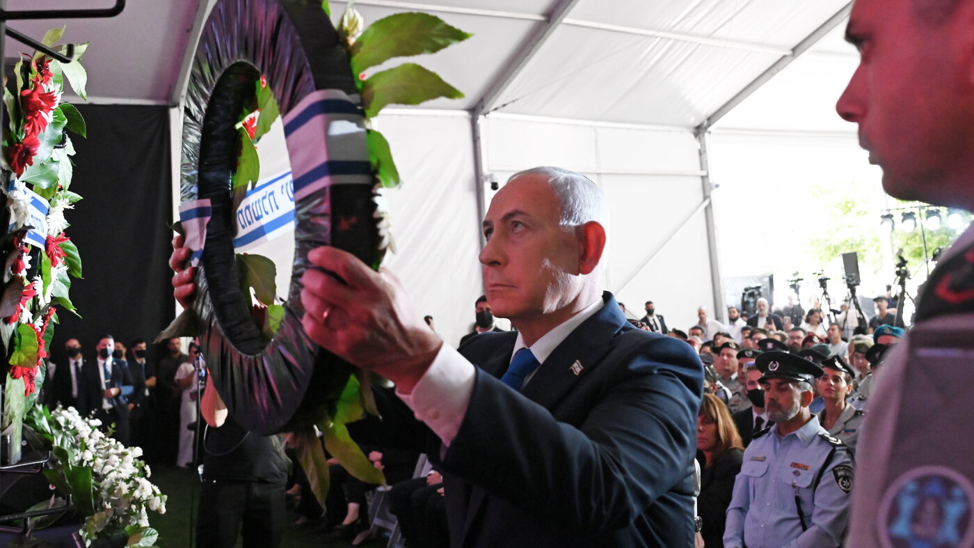 3 years on, Israelis grapple with reports Netanyahu was warned before Oct. 7 attacks