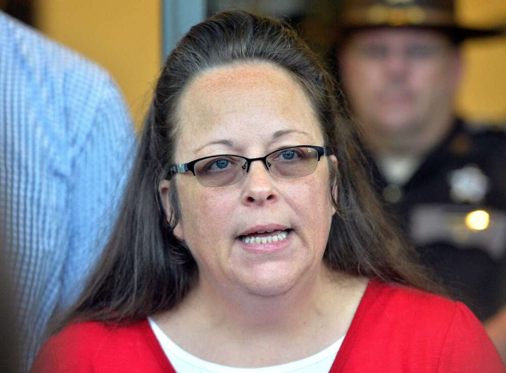 Rowan County Clerk Kim Davis makes a statement to the media at the front door of the Rowan County Judicial Center in Morehead, Ky., in September 2015. (AP)