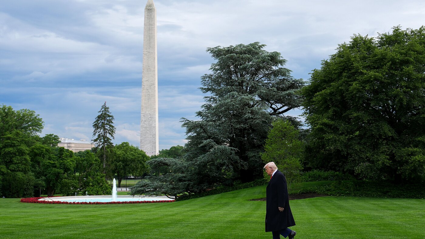 Eski etik avukatı, Trump’ın kripto parasının ‘açık çıkar çatışması’ teşkil ettiğini söyledi