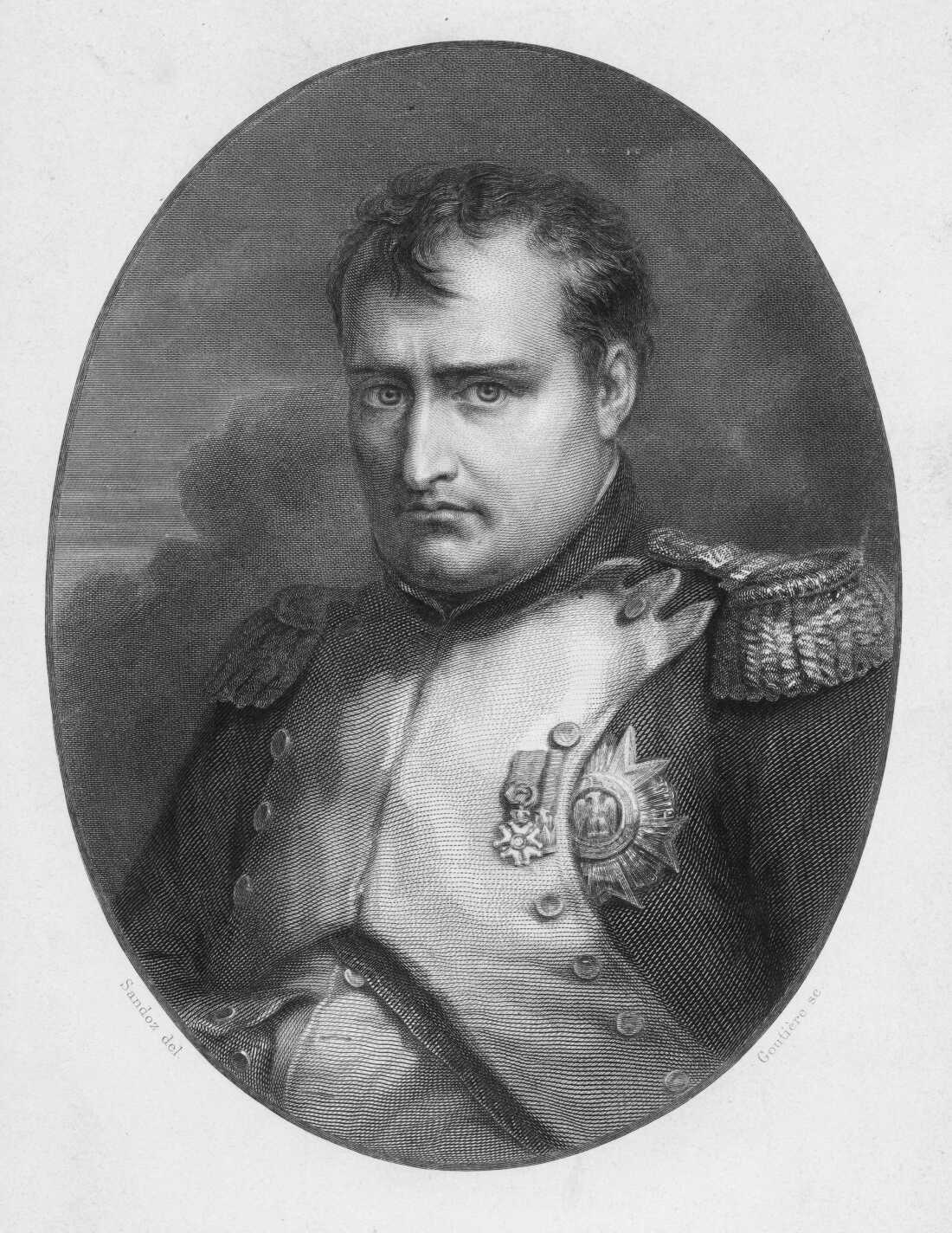 This black-and-white engraving is a portrait of Napoleon Bonaparte wearing a military uniform with epaulets.