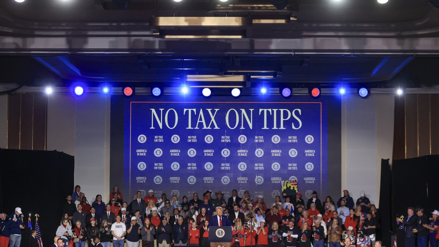 In Las Vegas, Trump once again pitches no taxes on tips : NPR In Las Vegas, Trump once again pitches no taxes on tips : NPR