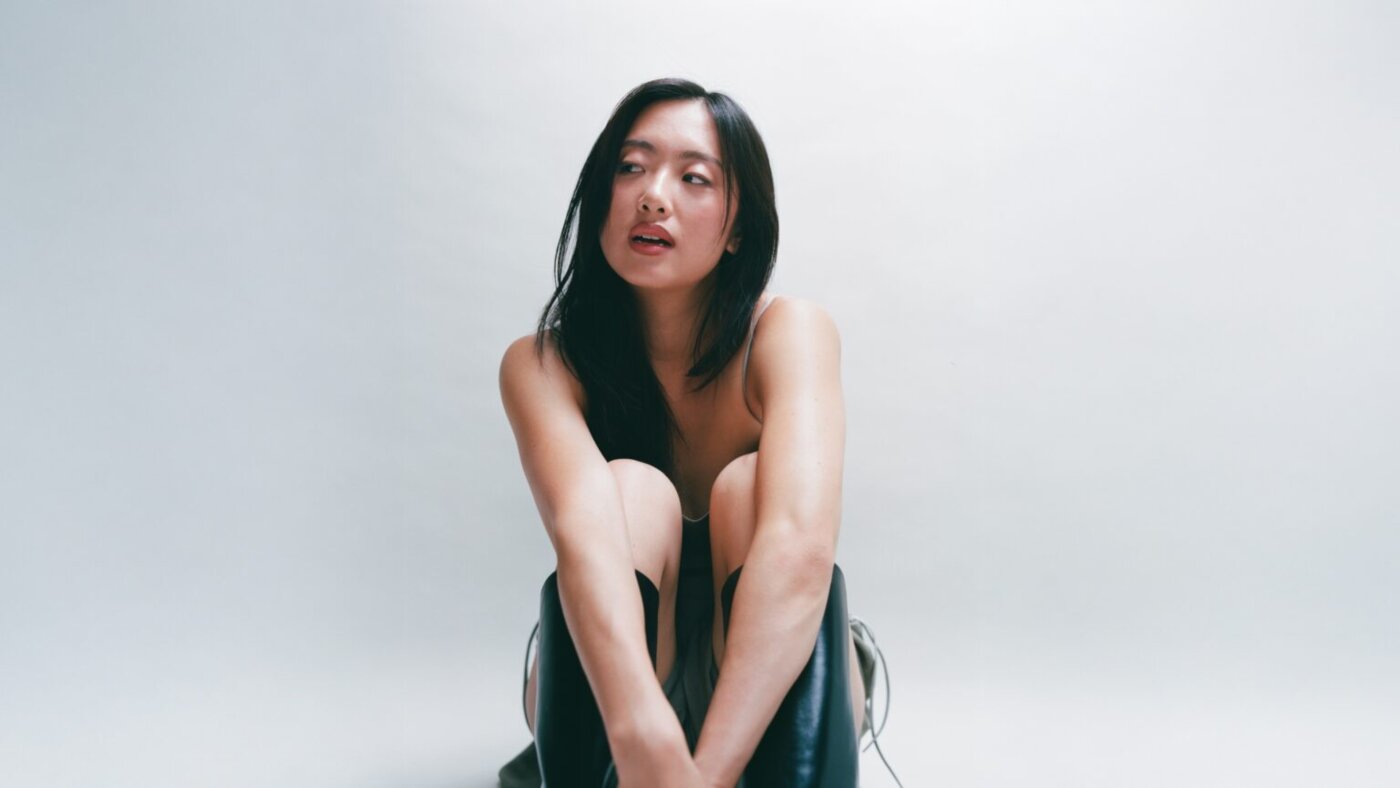 How Sarah Kinsley Captured the Thrill of Infatuation in ‘Fleeting’