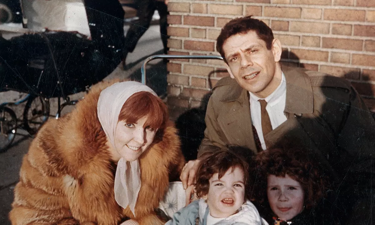 After the deaths of his parents, comedians Jerry Stiller and Anne Meara, Ben Stiller found a stash of their audio recordings. Those tapes are at the center of the documentary Stiller & Meara: Nothing Is Lost.