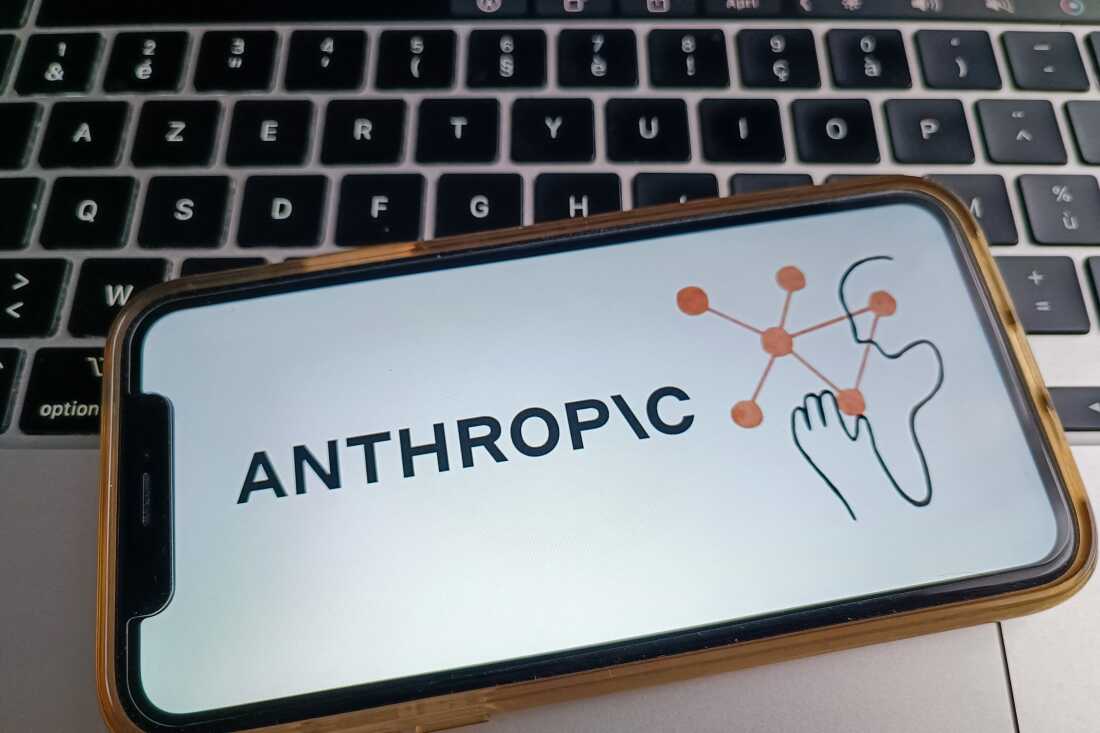 Ο γίγαντας της τεχνητής νοημοσύνης Anthropic ετοιμάζεται να πουλήσει μετοχές στο κοινό. καταθέτει προκαταρκτικά έγγραφα για την IPO