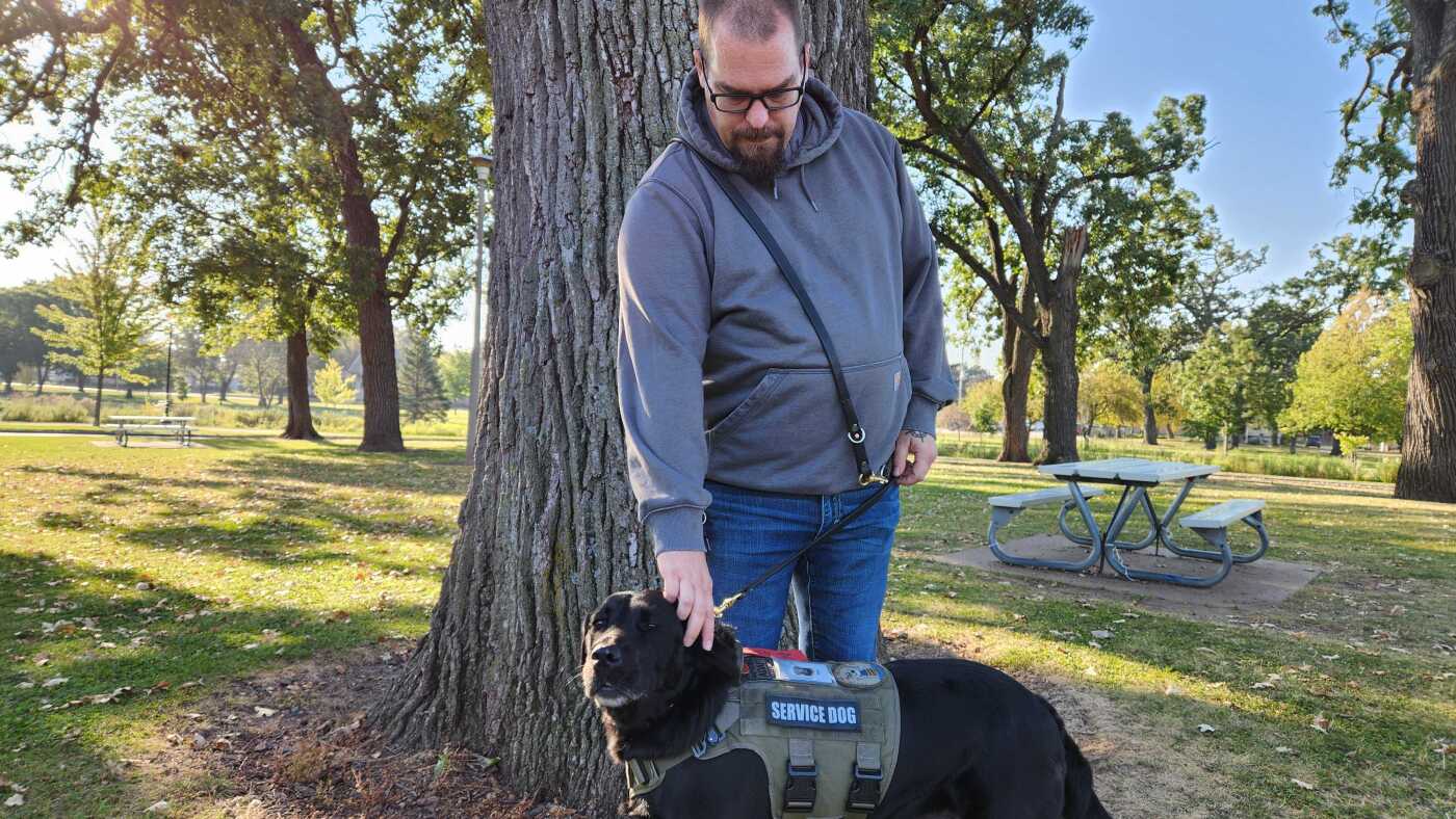 ‘We have the secret sauce’ – advocates call on Congress to pass more funding to pair service dogs with veterans  : NPR