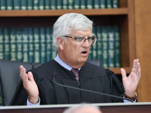 Judge William Sullivan indicates he was going to declare a mistrial before changing course and giving Lindsay Clancy's defense attorney one hour to appeal as the jury in the case has indicated they they are unable to reach a verdict.