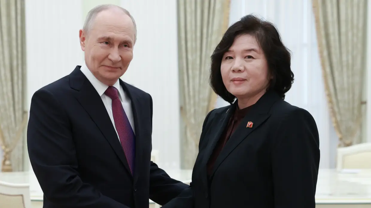 Putin meets North Korean foreign minister in diplomatic push