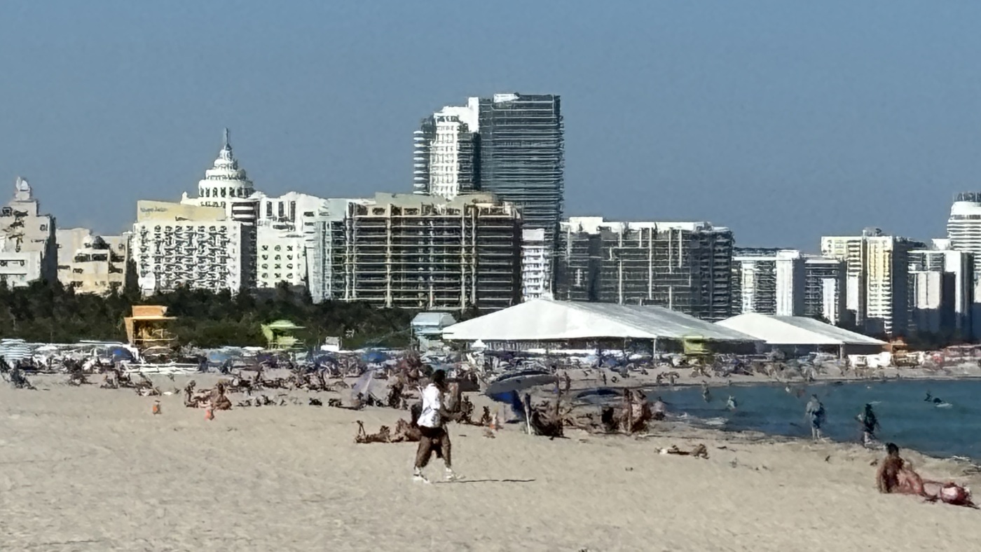 In Miami Beach, the New York City mayoral election is an opportunity