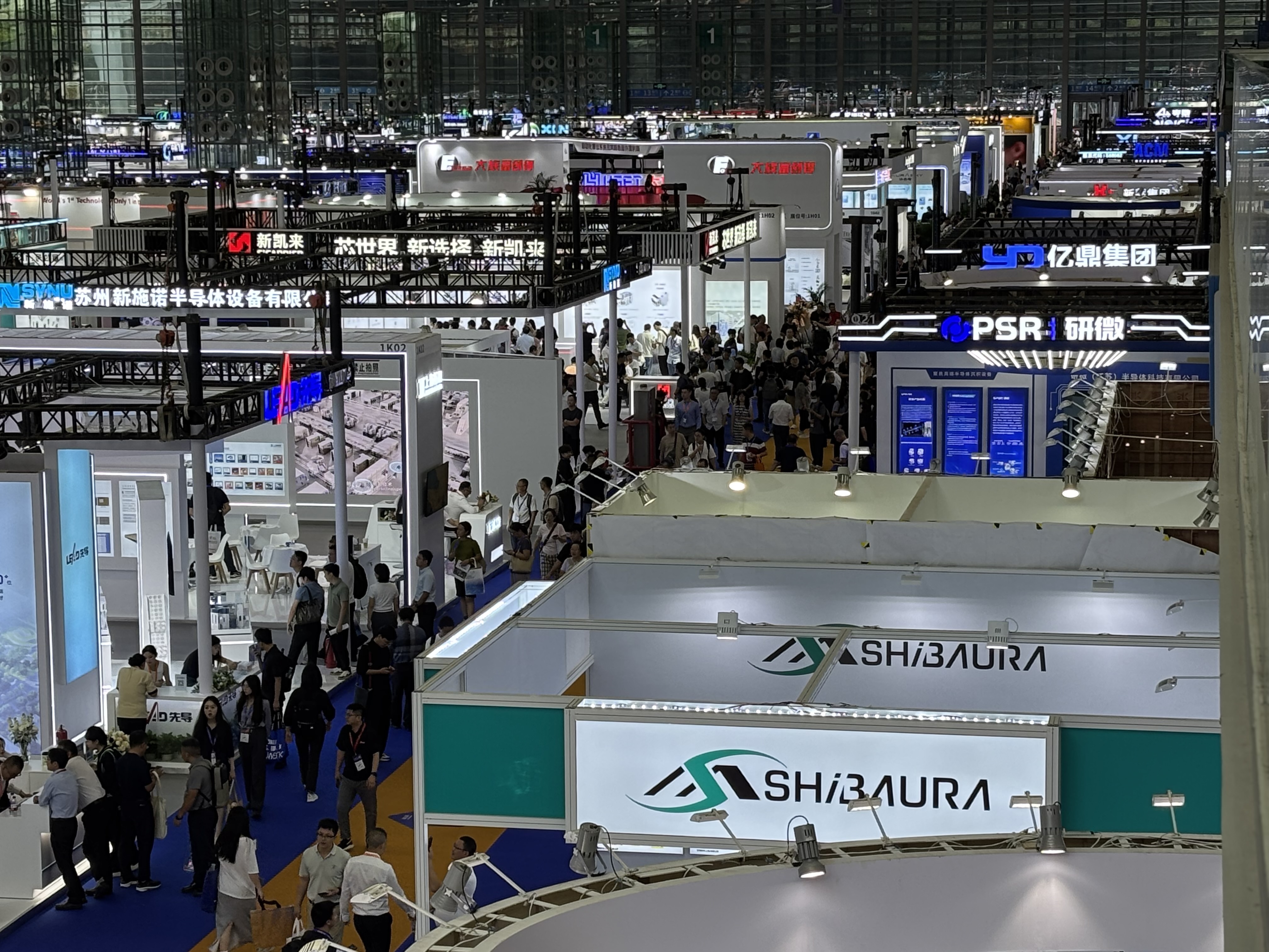 In the shadow of U.S. export controls, China rallies its own chip industry