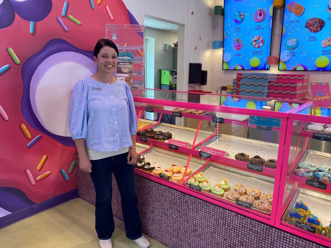 Resident Jennifer Davis is wholesale logistics manager at The Other Side Donuts. “It proves to myself that I can have a career again, I didn't ruin it all with my choices," she says.